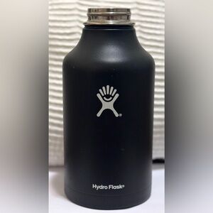 Hydro Flask 64oz Black